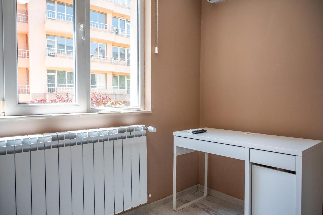Elegant Spotless Apartment In Sofia Center Экстерьер фото